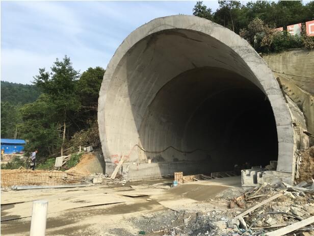 091408100.jpg 091408100.jpg